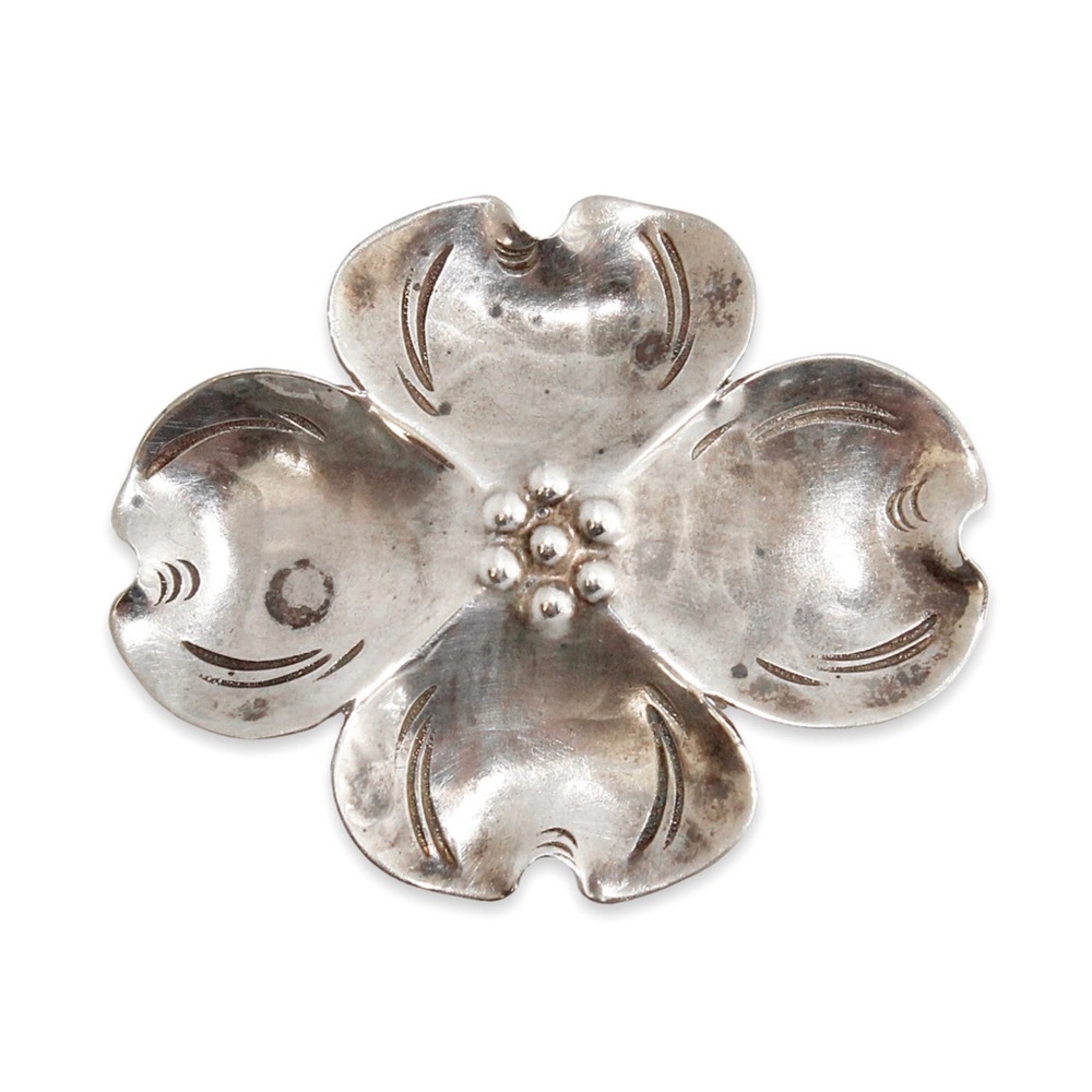 Vintage Stuart Nye Sterling Silver Dogwood Flower Brooch Pin